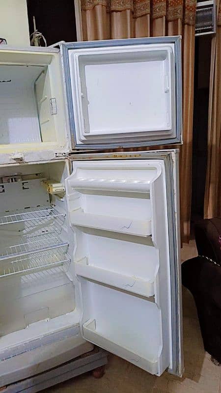 2 Door Refrigerator 4