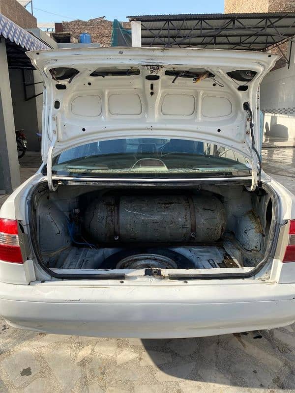 Toyota Corolla 2 Se Saloon 8