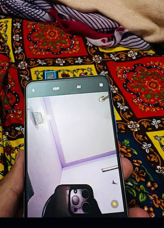 Xiaomi Mi 9T Super Amoled HDR 10 Display Sale & Exchange Possible 1