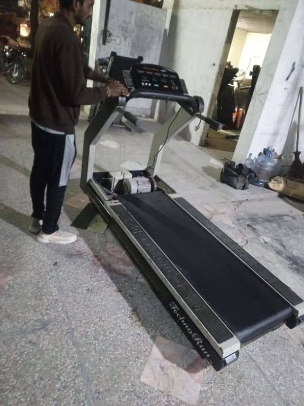 located in sargodha 03007227446 treadmill running machine cycle gym 1