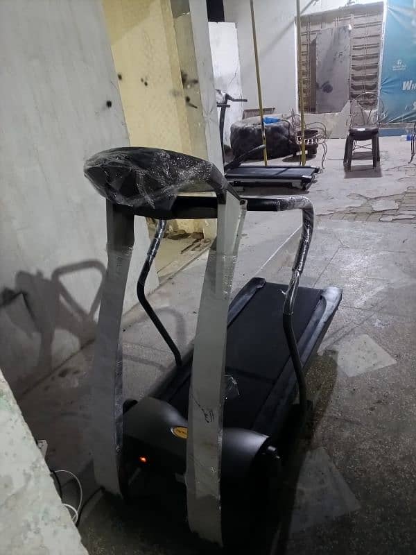 located in sargodha 03007227446 treadmill running machine cycle gym 6