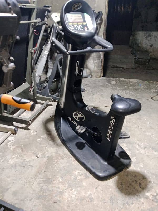 located in sargodha 03007227446 treadmill running machine cycle gym 12