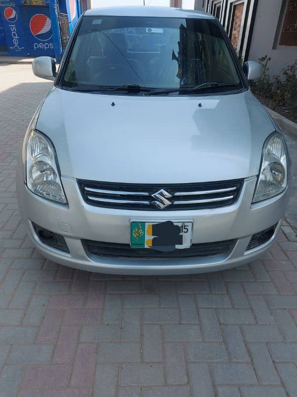 Suzuki Swift DLX 1.3 2015 urgent sale 0