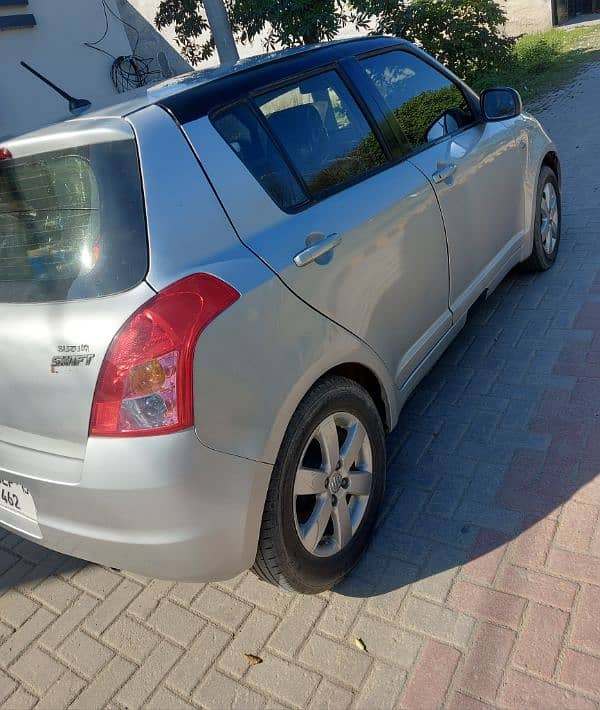 Suzuki Swift DLX 1.3 2015 urgent sale 13