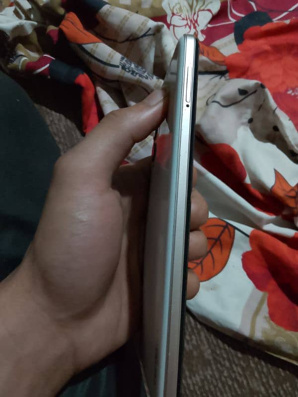 Tecno spark 18t 1