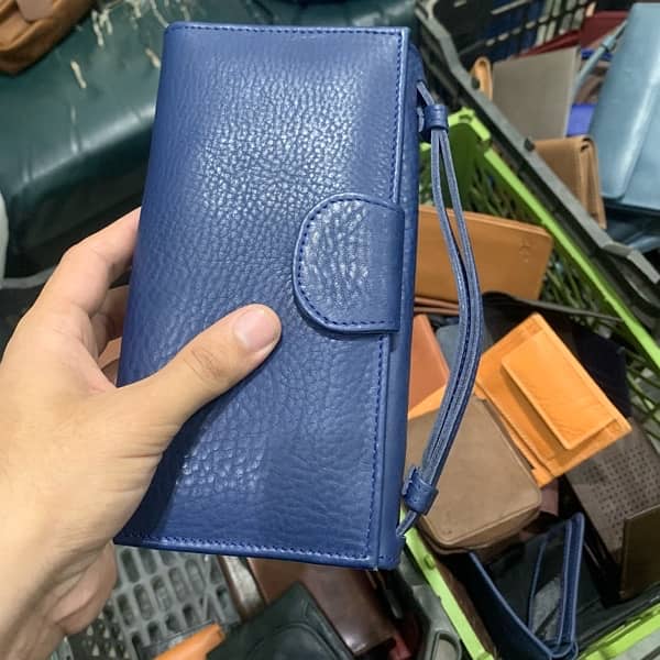 PREMIUM LEATHER WALLETS FOR MEN AND LADIES 1