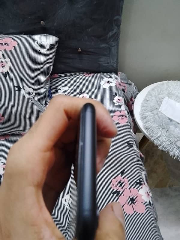 Iphone xr pta approved 4