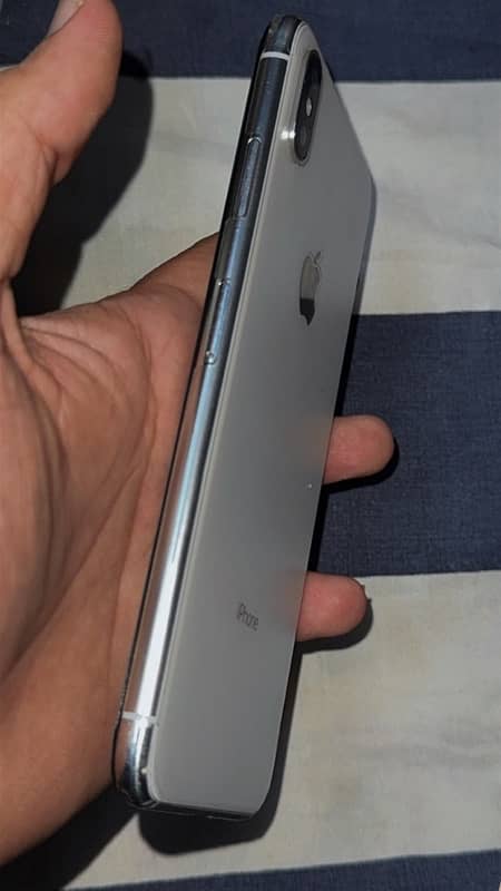 IPHONE XS MAX 64GB NON PTA KIT FACTORY UNLOCKED 1