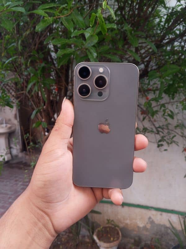 iphone 11 convert to 15 pro jv lush condition 0