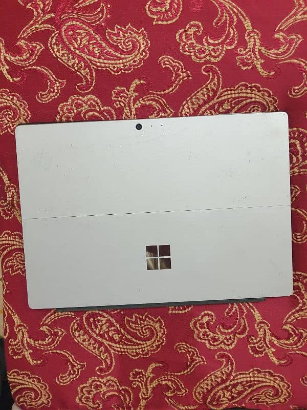 Microsoft Sarface pro 4 2