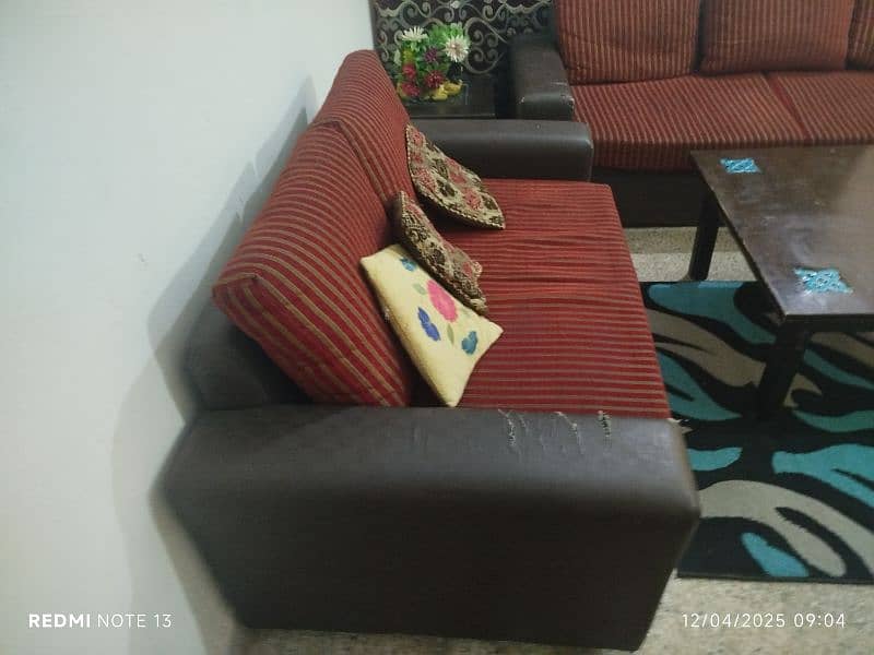7 Seater Sofa set with table 1