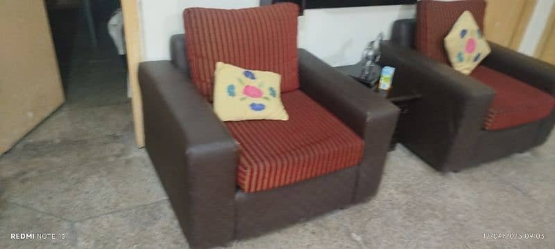 7 Seater Sofa set with table 4
