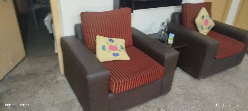 7 Seater Sofa set with table 6