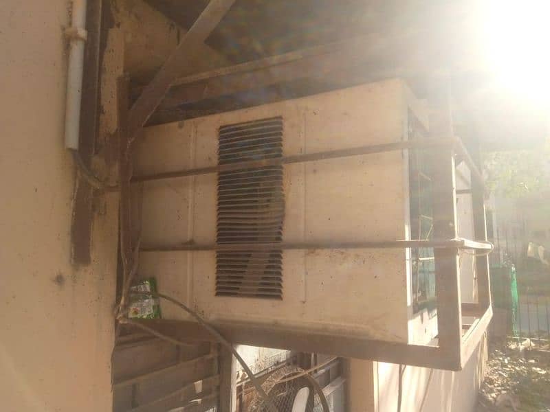 two air conditioner ki prize ha 6