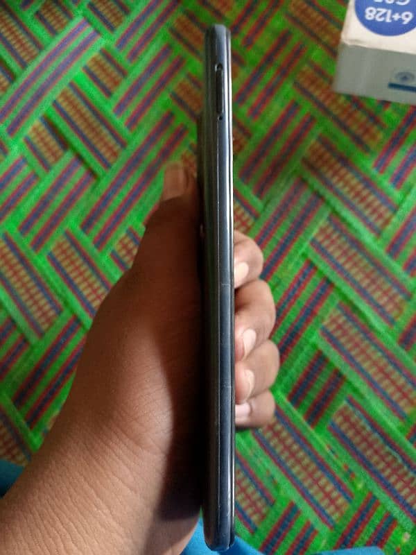 9/10 condition  6/128 G85 processor 0