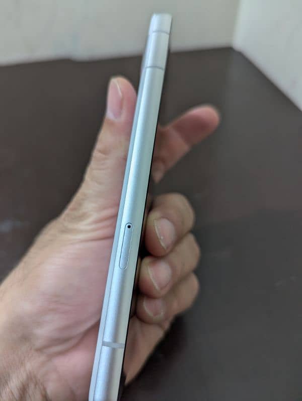 Google Pixel 7a 8/128 Dual Sim 3