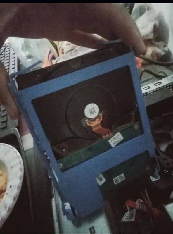 4 T B full data  Hardbdisk 100% 12