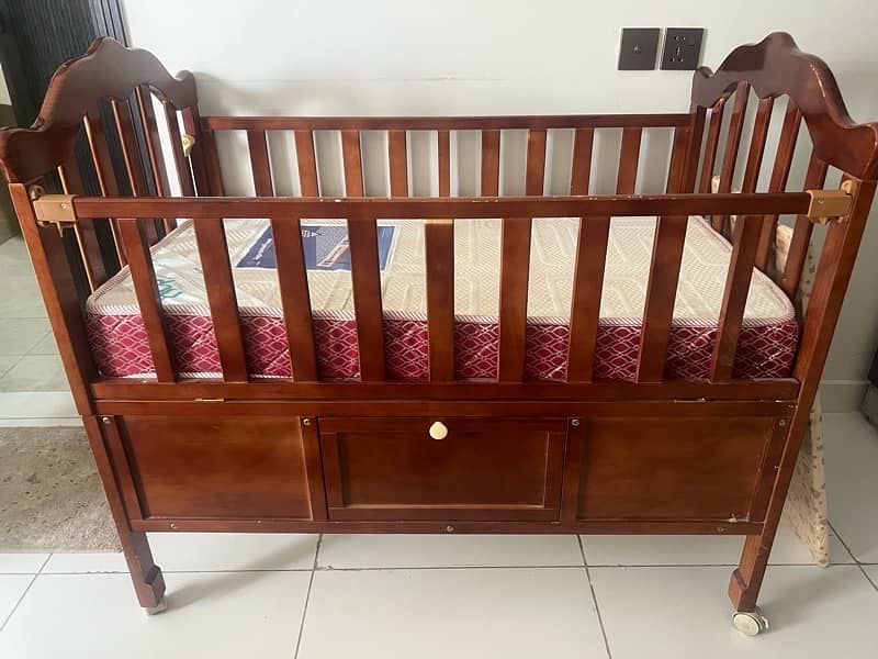 baby cot with swing and matress 1