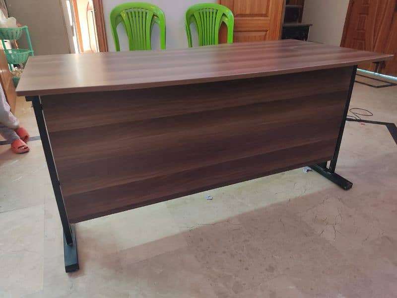 table interwood 3