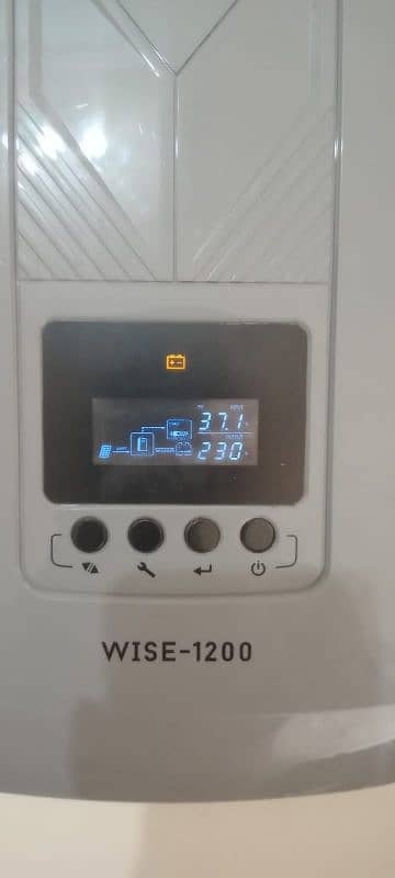 1000 Watt solor inverter hibrid 5