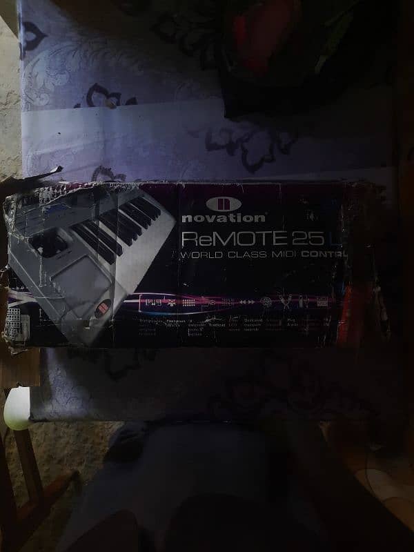 Novation Remote 25 Le Midi keyboard 7