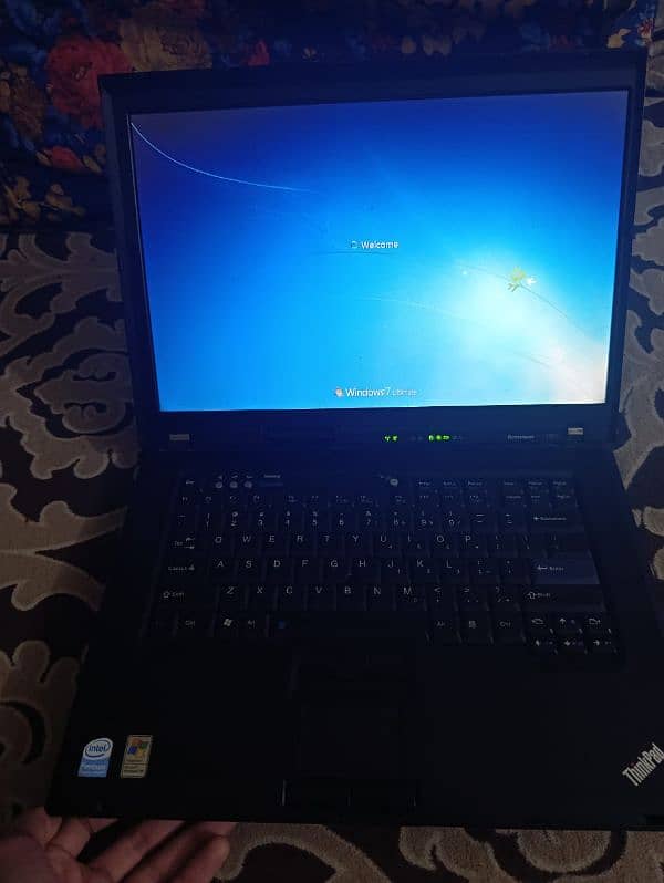 Lenovo Thinkpad R611 0