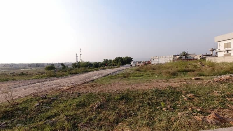 Plot For Sale In G14/1 4