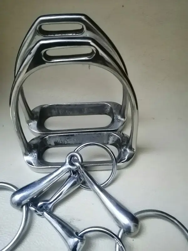 Horse bits & Padel Japan — photo 9