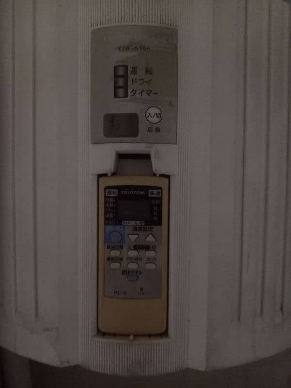 Portable AC 100% working condition 0
