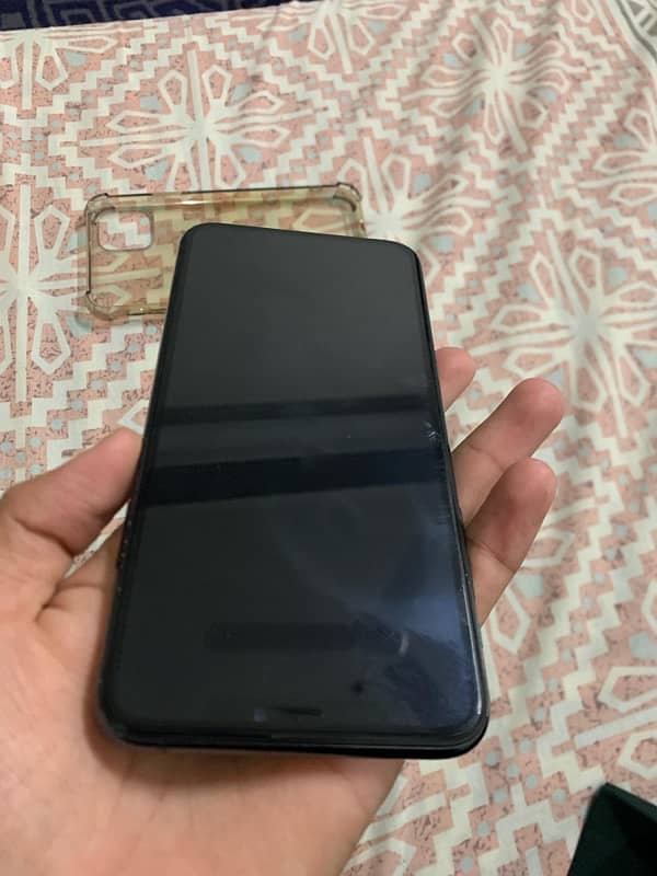 iphone 11 pro max 10 by 10 not open no repair charger orignal availabl 5