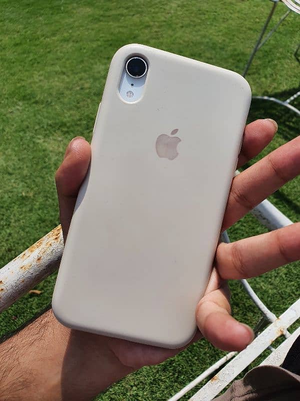 iPhone XR 10/10 PTA Approved 6