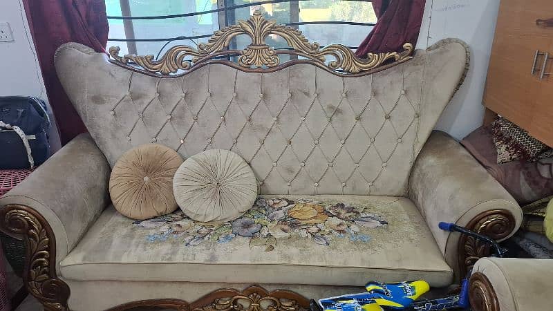 7 seater crown sofa good for jahez 1
