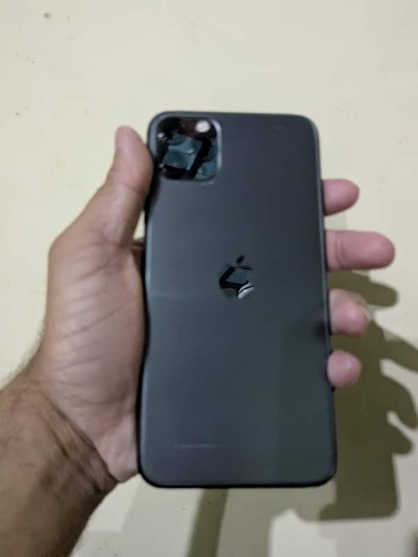 Iphone 11 pro max Factory Unlocked Non Active 1