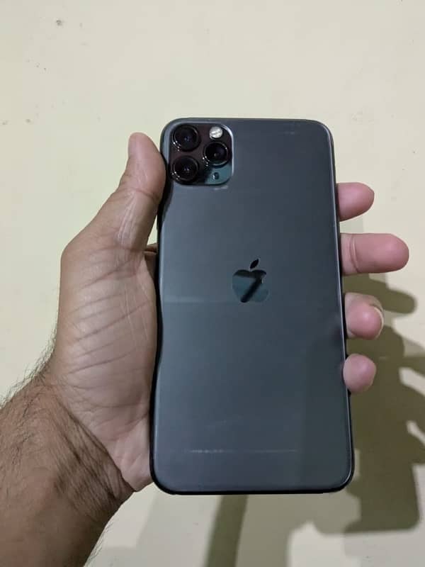Iphone 11 pro max Factory Unlocked Non Active 4