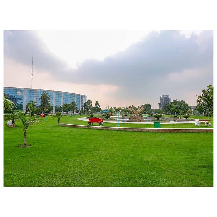 Possession Utility Paid 5 Marla Commercial Plot for Sale in G1 Block Bahria Orchard Phase 4 Lahore 5