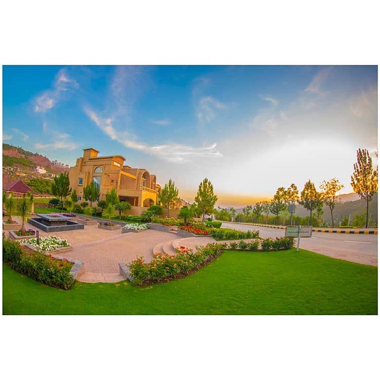Possession Utility Paid 5 Marla Commercial Plot for Sale in G1 Block Bahria Orchard Phase 4 Lahore 33
