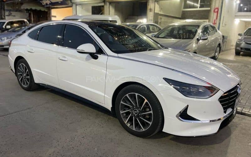Hyundai Sonata 2.5 total genuine car low mileage 4