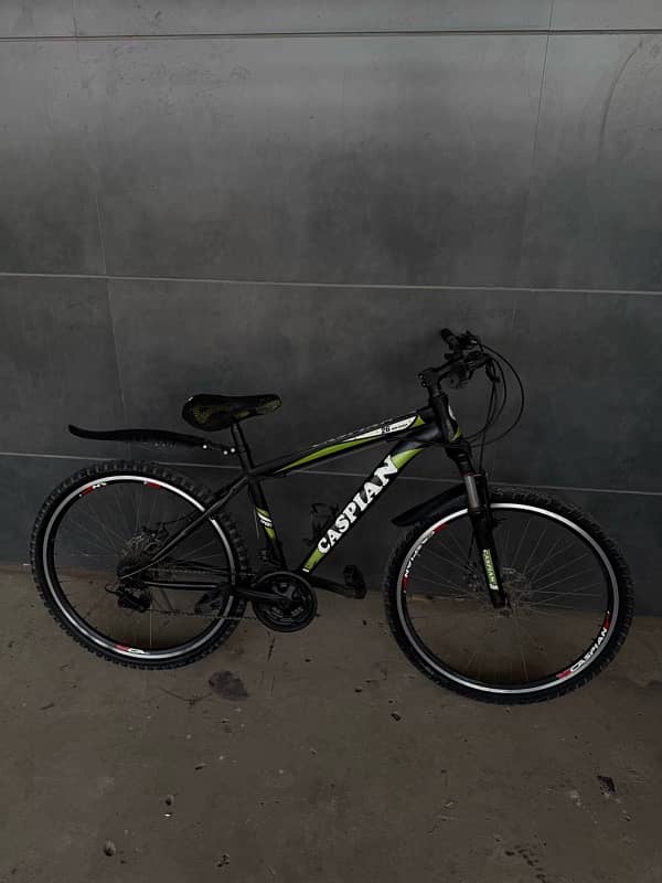 CASPIAN BICYCLE WITH GEARS AND SHOCKS 0
