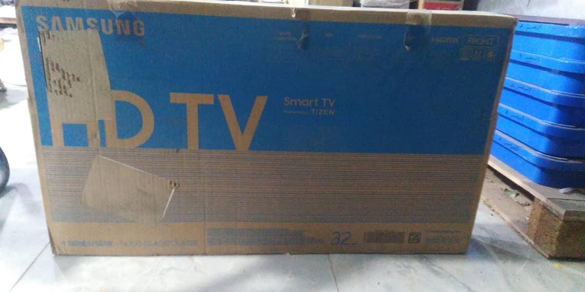 Original 32 Inch Samsung Smart LED TV availablel on whole-sale rate 0
