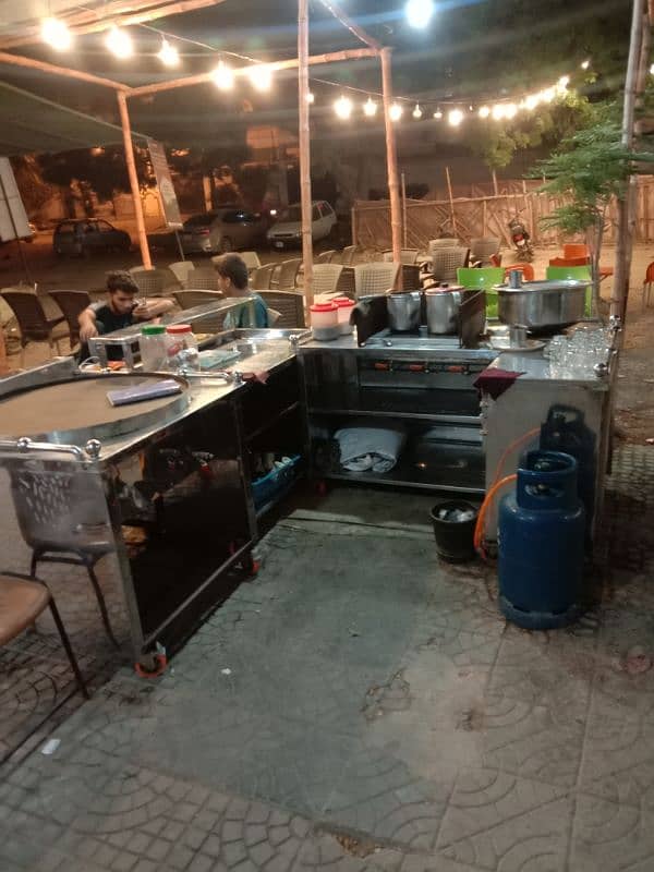 Chai setup with table chairs for sale 0