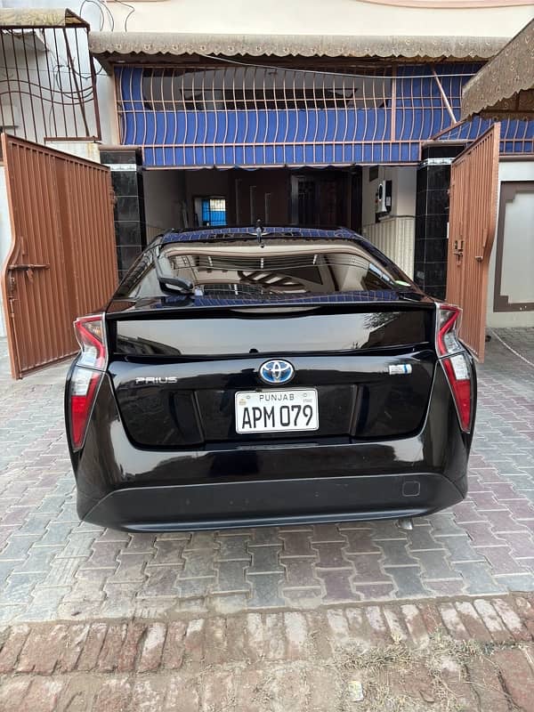 Toyota Prius 2021 15