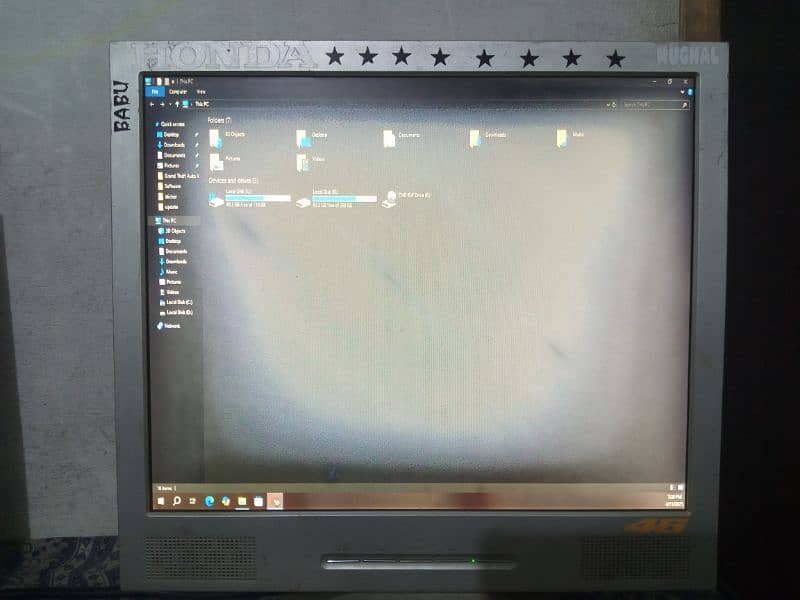 lcd with speaker 1