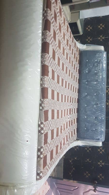 King Size Bed with dressing bartan wali almari glass tables 0