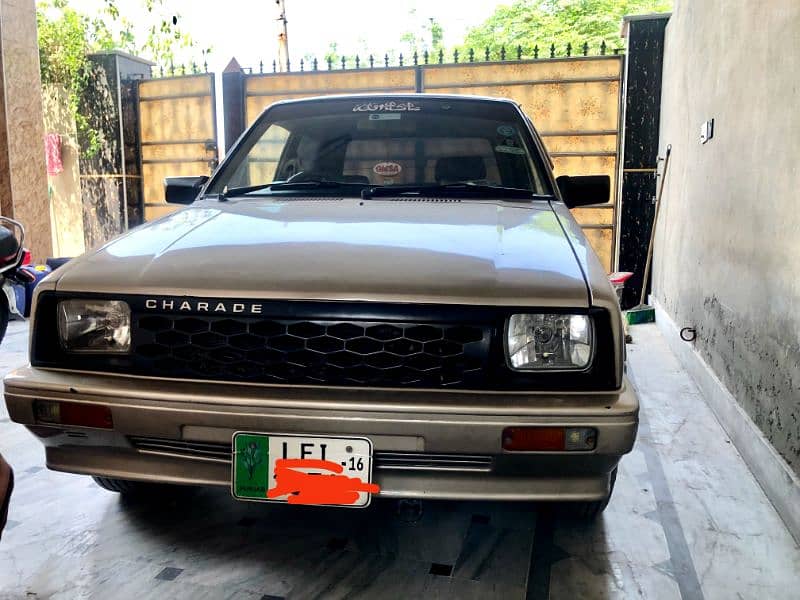 Daihatsu Charade 1984 0