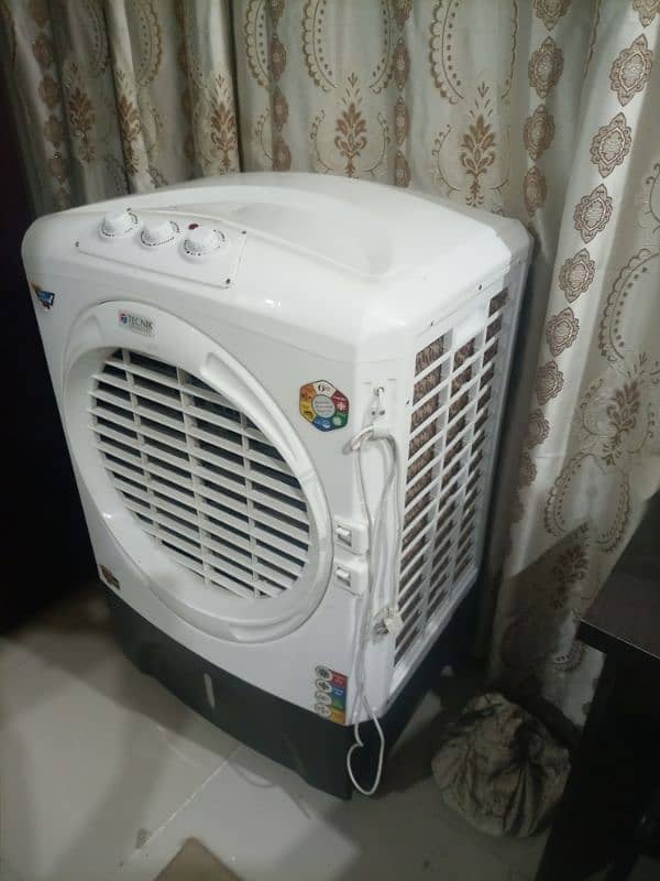 Tecnik Air Cooler 1 month used only 3