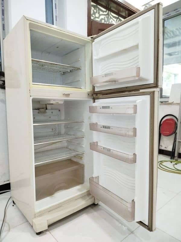 Dawlance Refrigerator 1