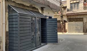 Corner 5 Marla House In Beautiful Location Of Allama Iqbal Town - Neelam Block In Lahore