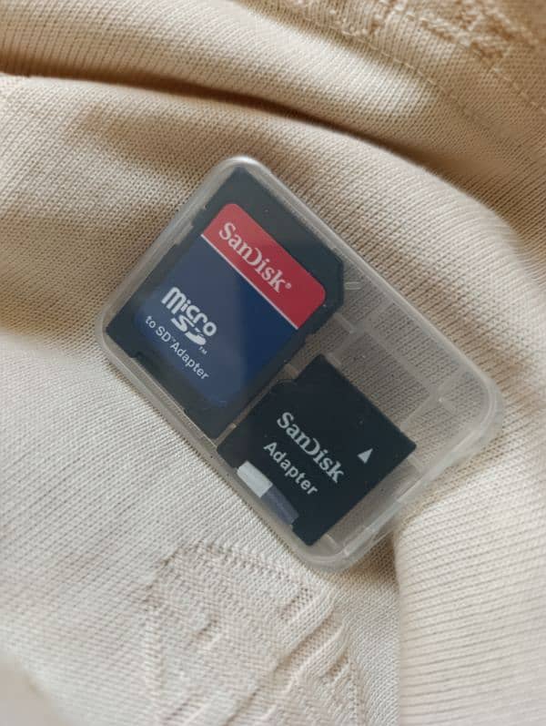SanDisk 32gb Class 10 Micro SD card 0
