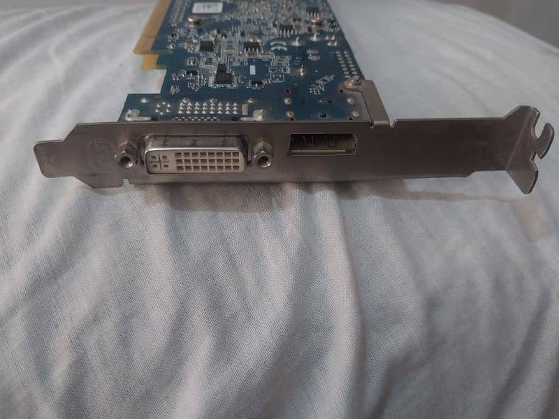 amd hd8490 1gb ddr3 4
