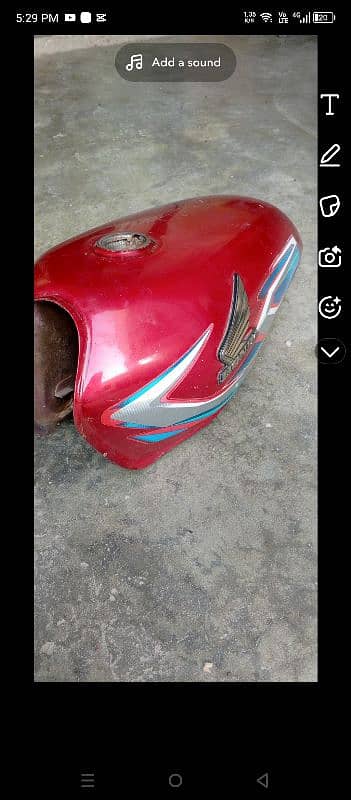 Honda 125 tank five star 22 modal Marka  1 side ka monogram nhi h 2